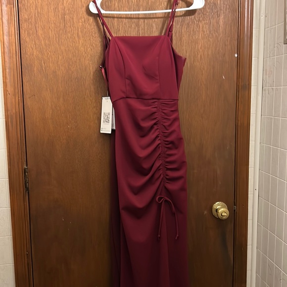 red prom dress - Picture 1 of 1